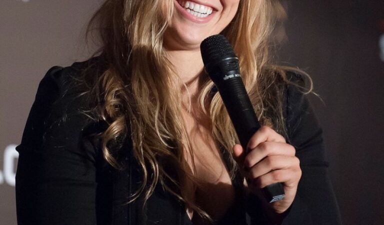 Ronda Rousey Macao Ufc Fight Nnight Press Conference Hong Kong (8 photos)