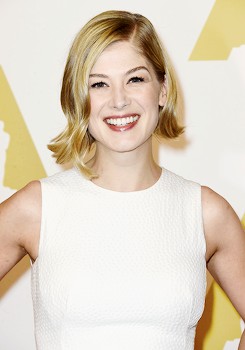Rosamund Pike Attends The Oscars Nominees