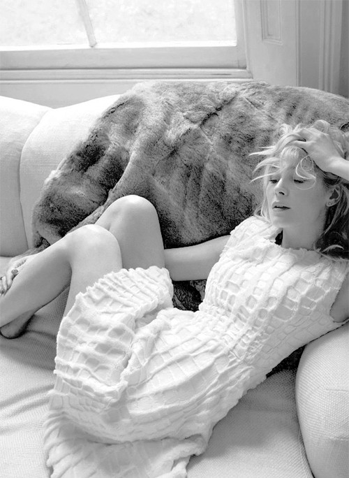 Rosamund Pike Photographed By Frederic
