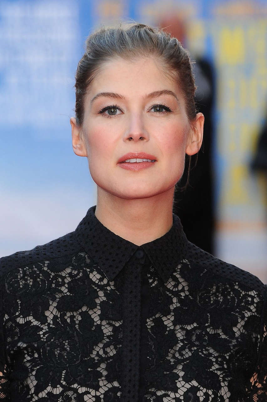 Rosamund Pike What We Did Our Holiday Premiere London