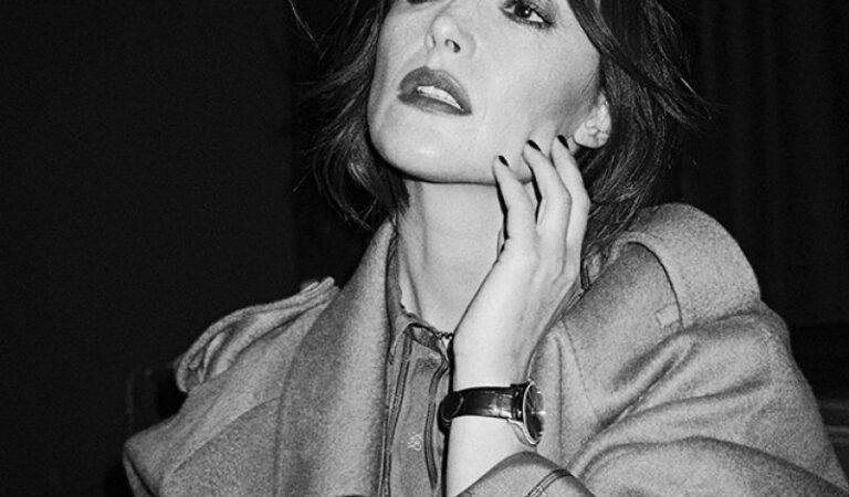 Rose Byrne For Amazing Magazine Debut Issue (12 photos)