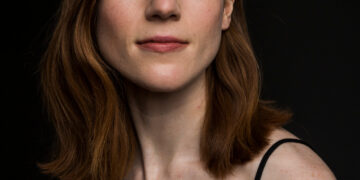 Rose Leslie Hot