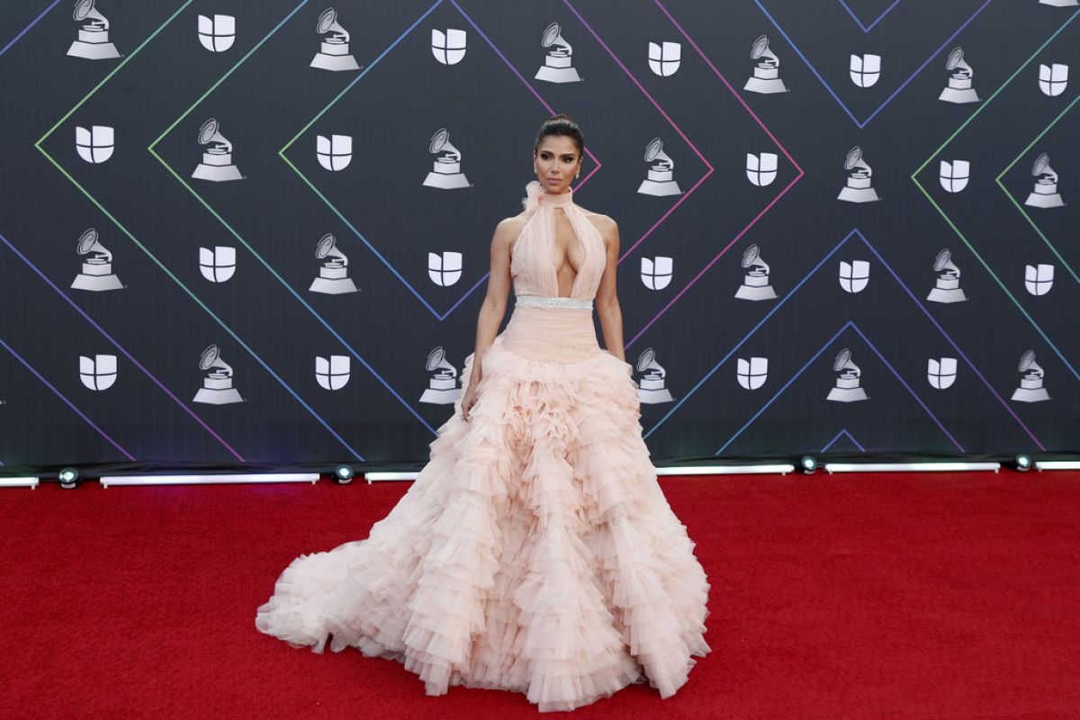 Roselyn Sanchez 22nd Annual Latin Grammy Awards Las Vegas