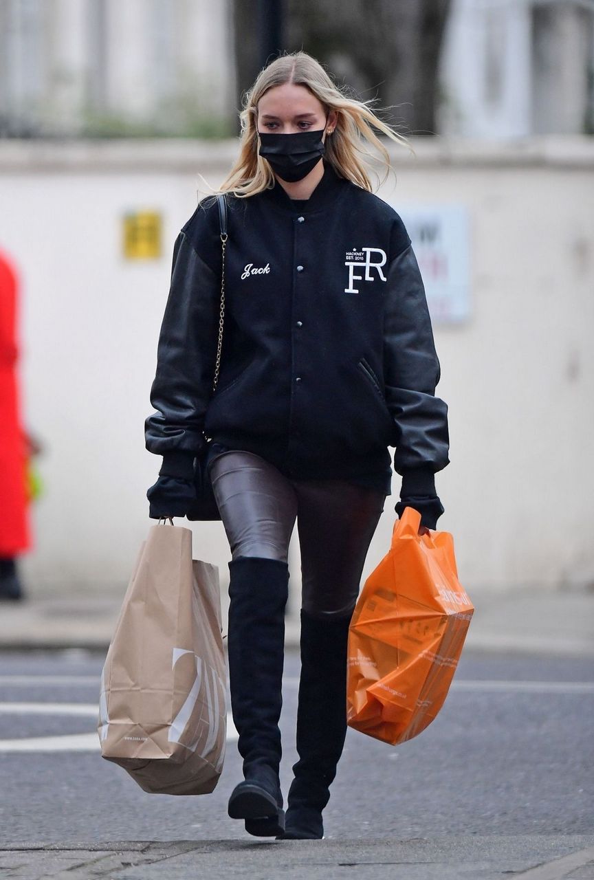 Roxy Horner Out Shopping Notting Hill
