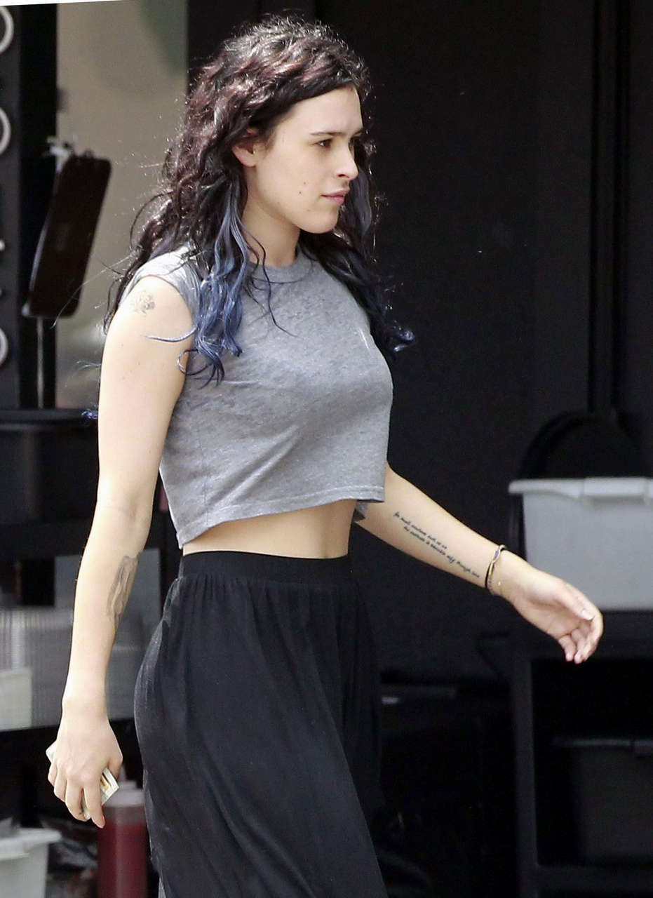Rumer Willis Out For Lunch Los Angeles