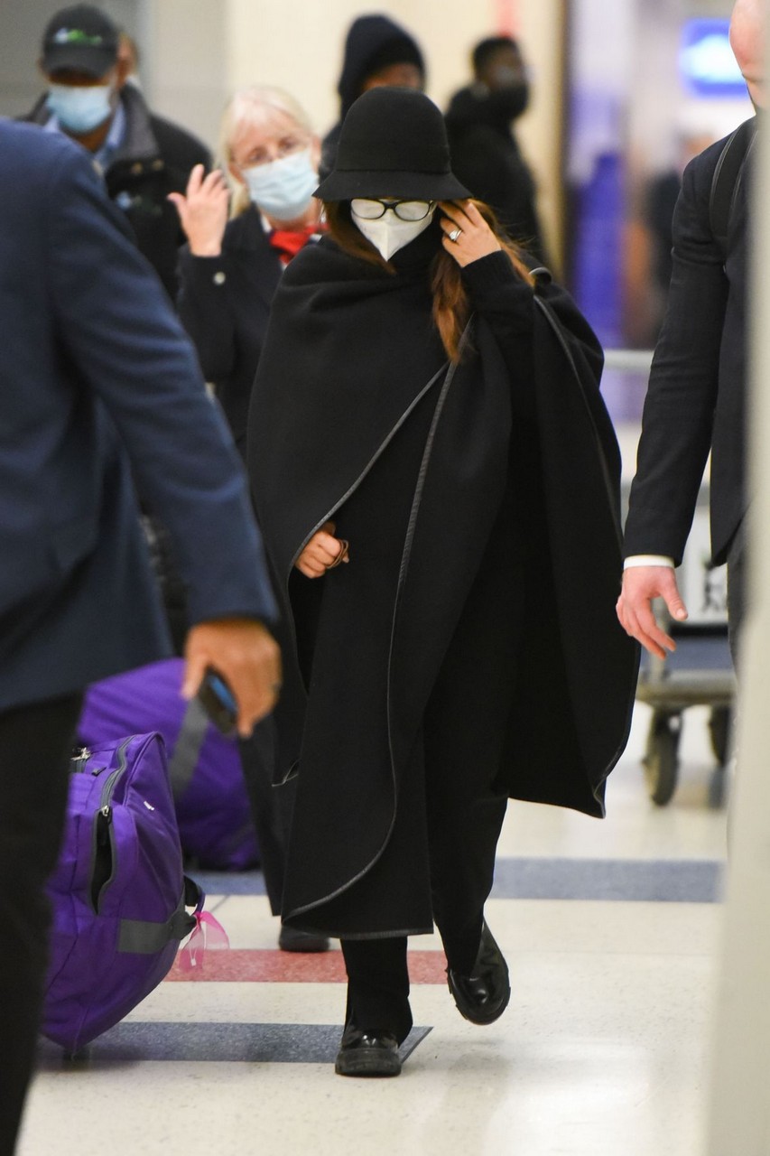 Salma Hayek Arrives Jfk Airport New York