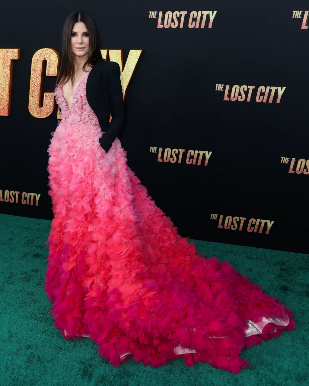 Sandra Bullock Athe Lost City Premiere Los Angeles