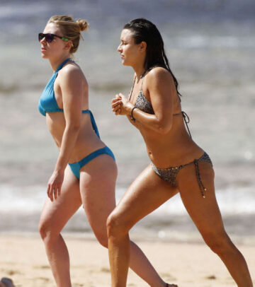 Scarlett Johansson Bikini Beach Hawaii