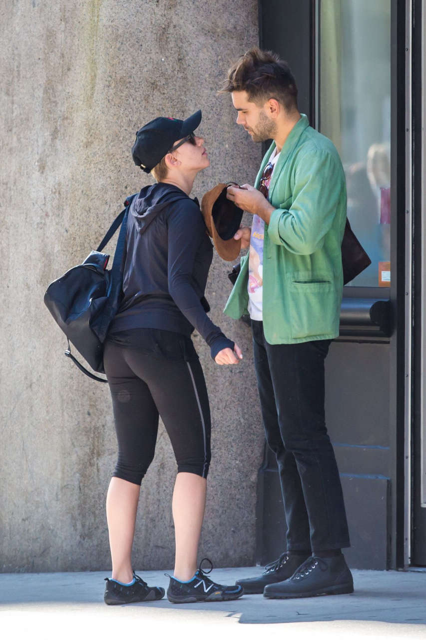 Scarlett Johansson Kissing Romain Dauriac Out New York