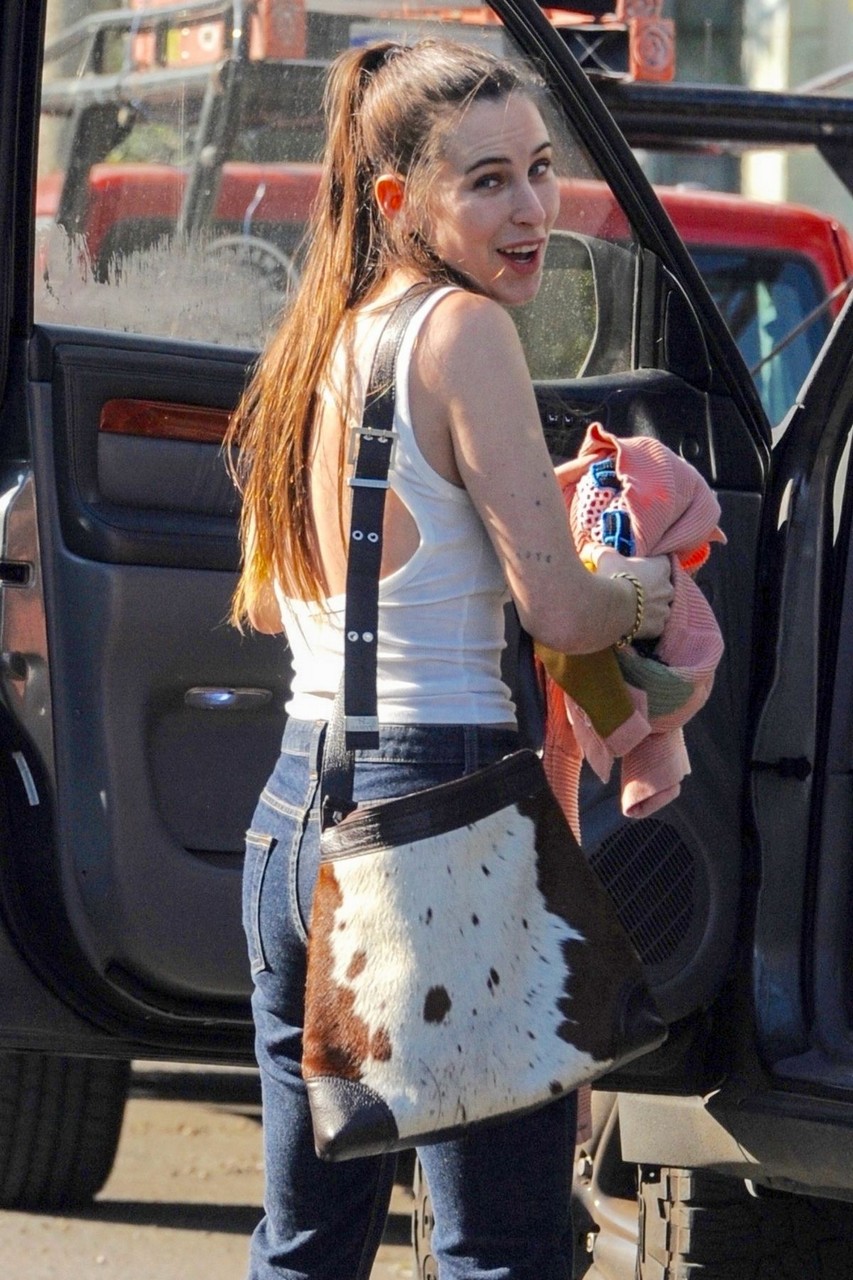 Scout Willis Out Shopping With Her Dog West Hollywood