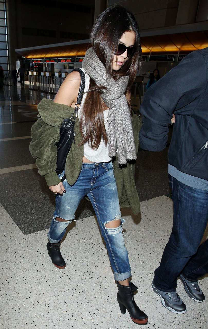 Selena Gomez Arrives Lax Airport