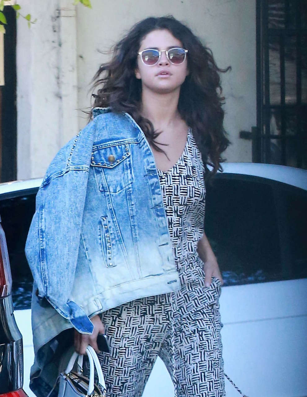 Selena Gomez Leaves Nine Zero One Salon West Hollywood
