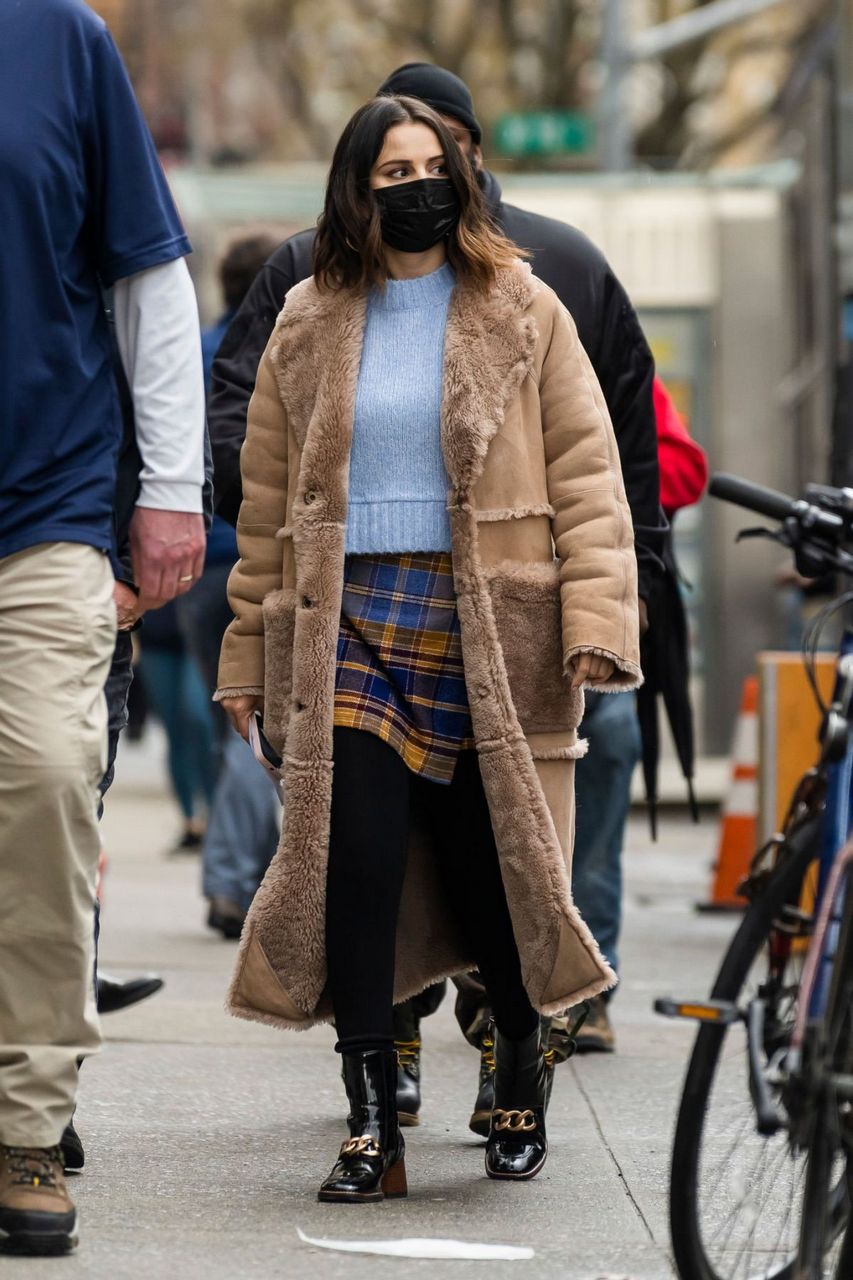 Selena Gomez On Set Of Only Murders Building New York