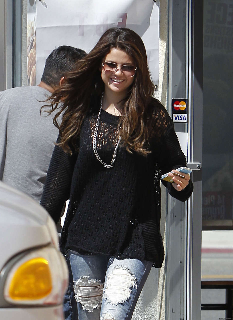 Selena Gomez Out About Encino