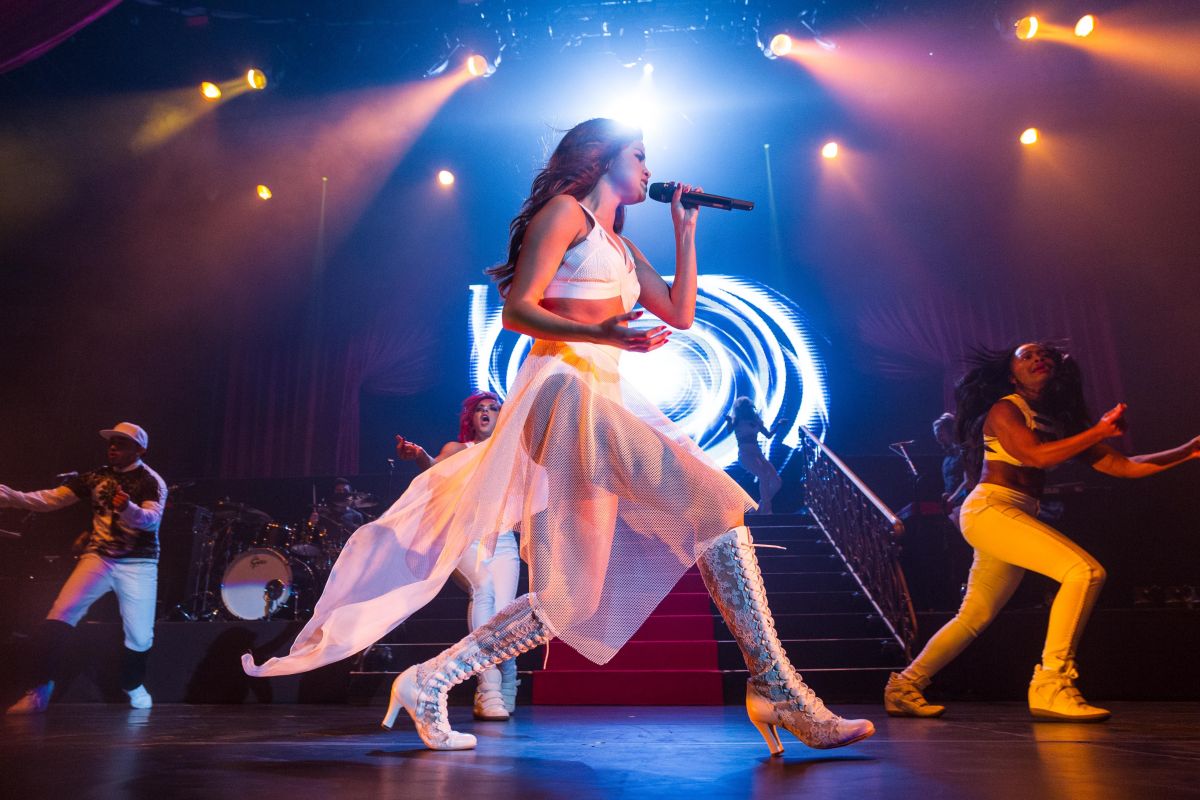 Selena Gomez Performs 2014 Borderfest Hidalgo