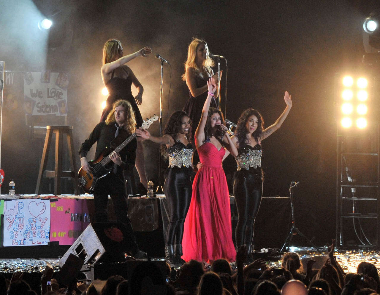Selena Gomez Performs Montevideo Uruguay