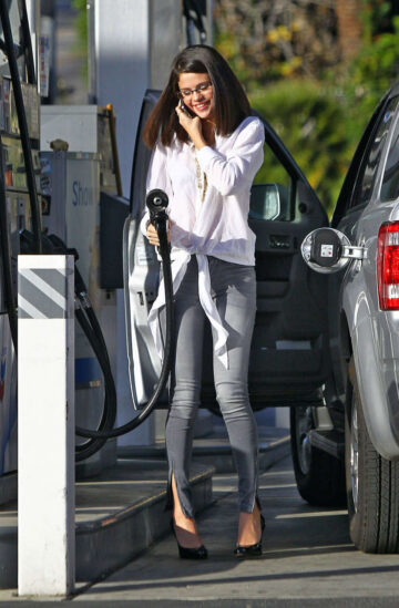 Selena Gomez Pumping Gas Station