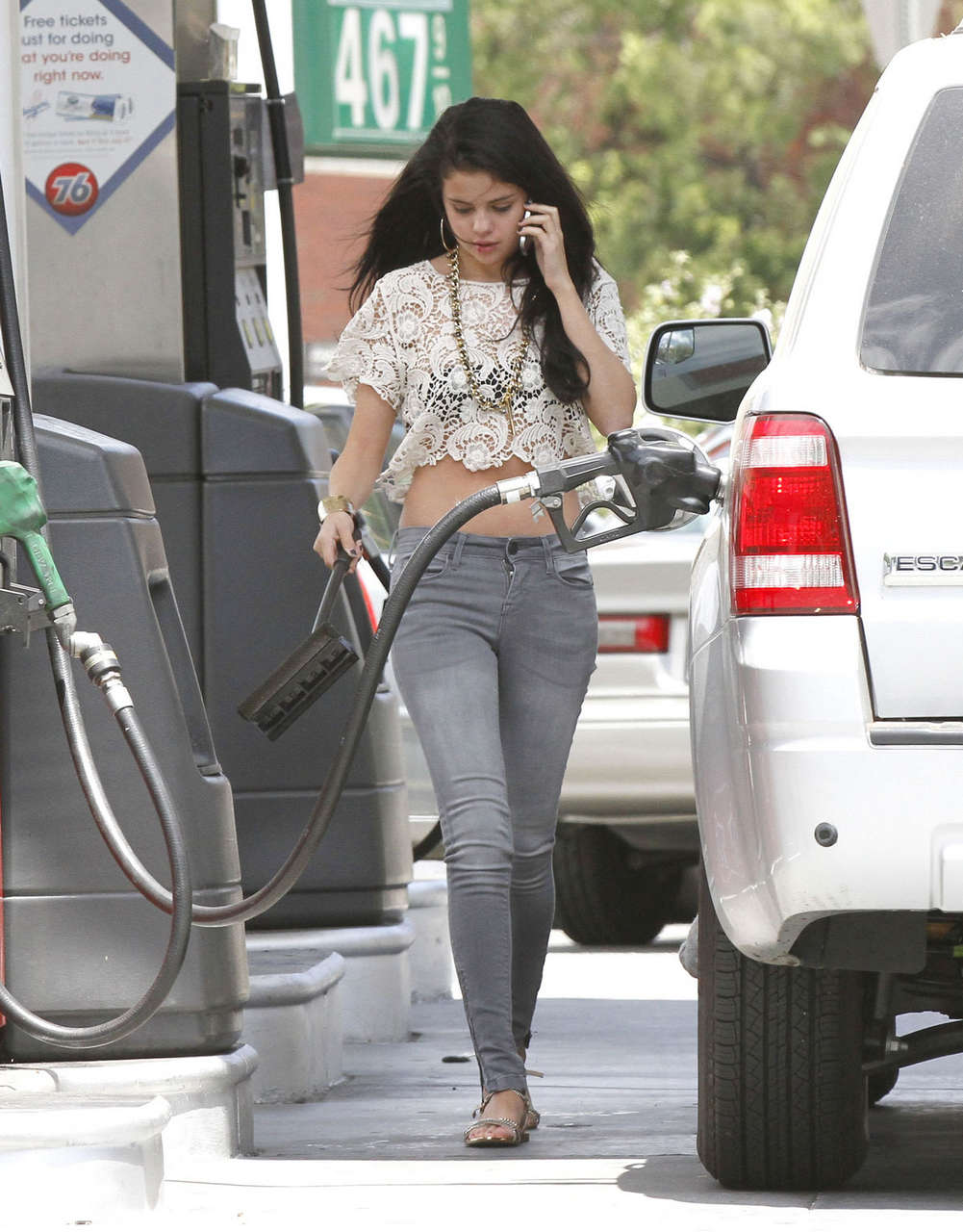 Selena Gomez Tight Jeans Gas Station Encino