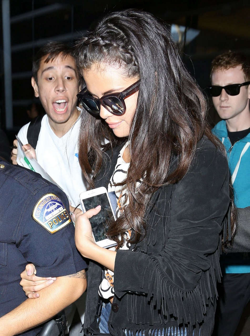 Selena Gomez With Her Fly Down Lax Airport