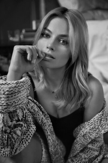 Senyahearts Margot Robbie By Beau Grealy For