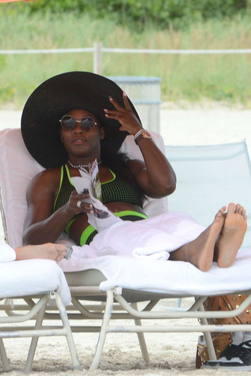 Serena Williams Bikini Beach Miami