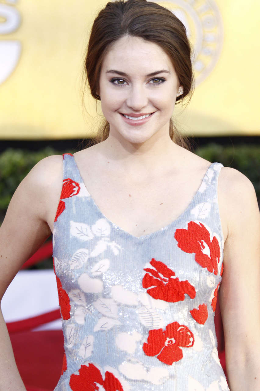Shailene Woodley 18th Annual Screen Actors Guild Awards Los Angeles