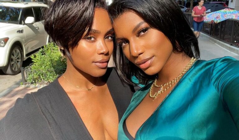 Shannon Thornton And Taylor Rooks Hot (1 photo)