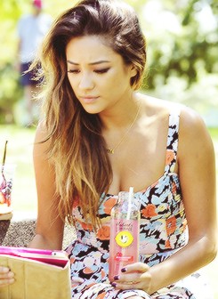 Shay Mitchell Learning Her Lines In A Park In La