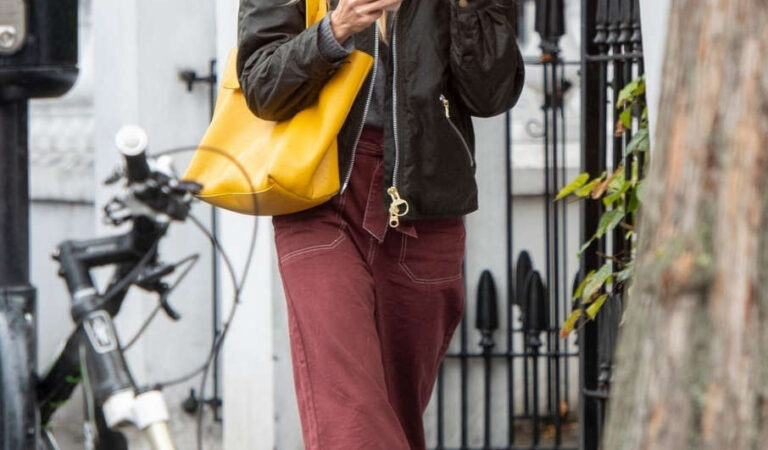 Sienna Miller Out Shopping Notting Hill (10 photos)