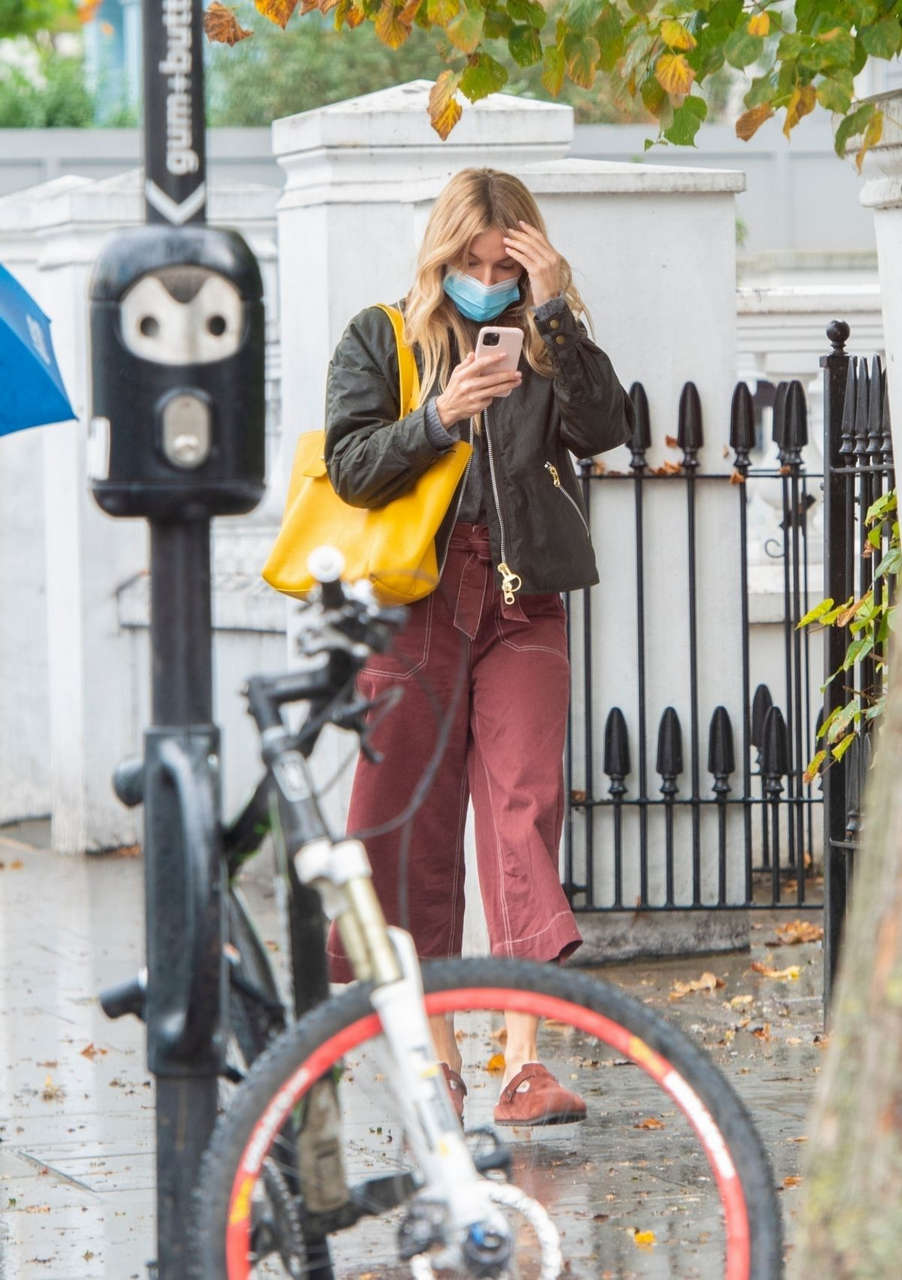 Sienna Miller Out Shopping Notting Hill