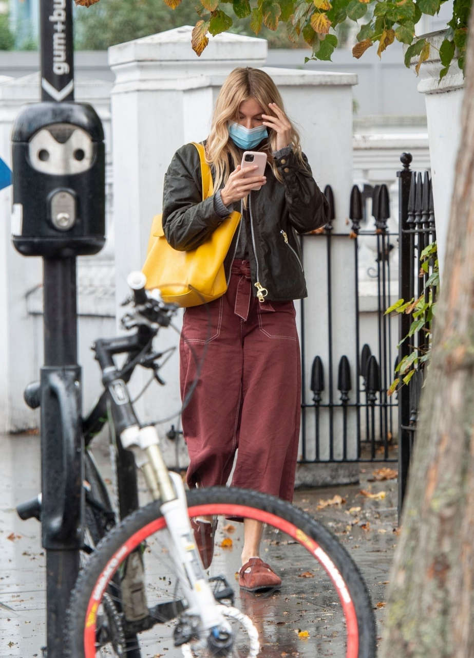 Sienna Miller Out Shopping Notting Hill