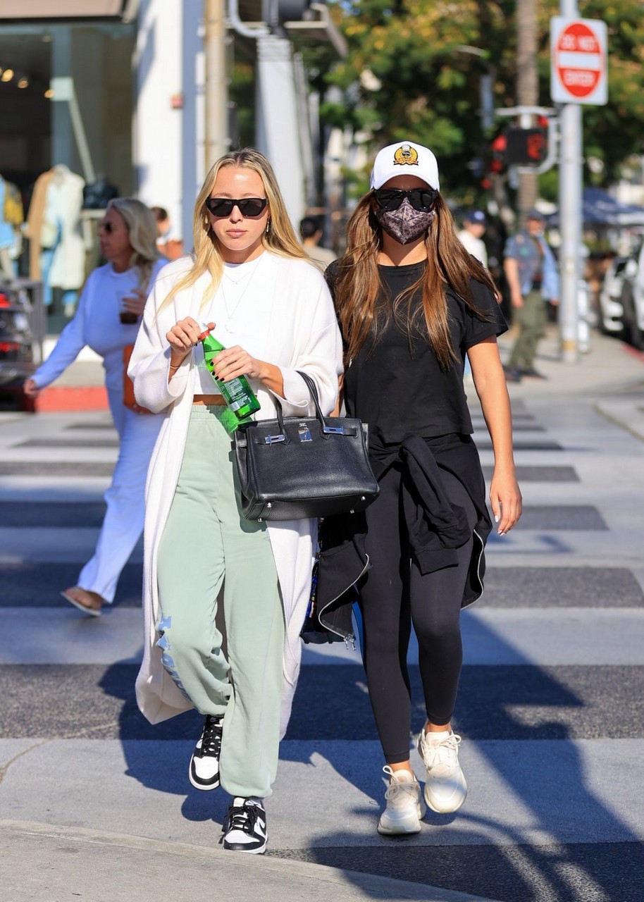 Sofia Richie Lunch Date With Friends Beverly Hills