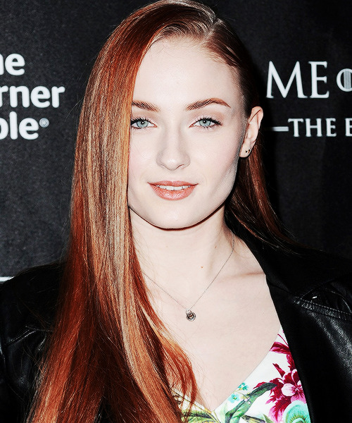 Sophie Turner Game Of Thrones The Exhibition