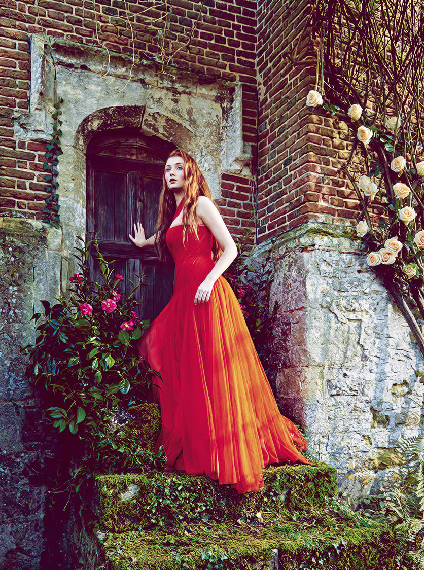 Sophie Turner Town Country Magazine Spring
