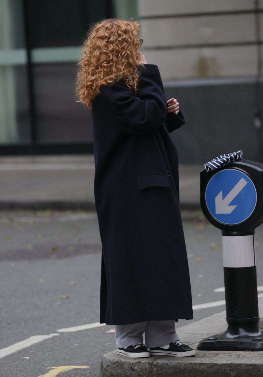 Stacey Dooley Out About London