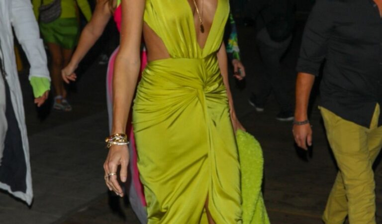 Stacy Keibler Paris Hilton Carter Reum S Wedding Celebrations Santa Monica Pier (7 photos)