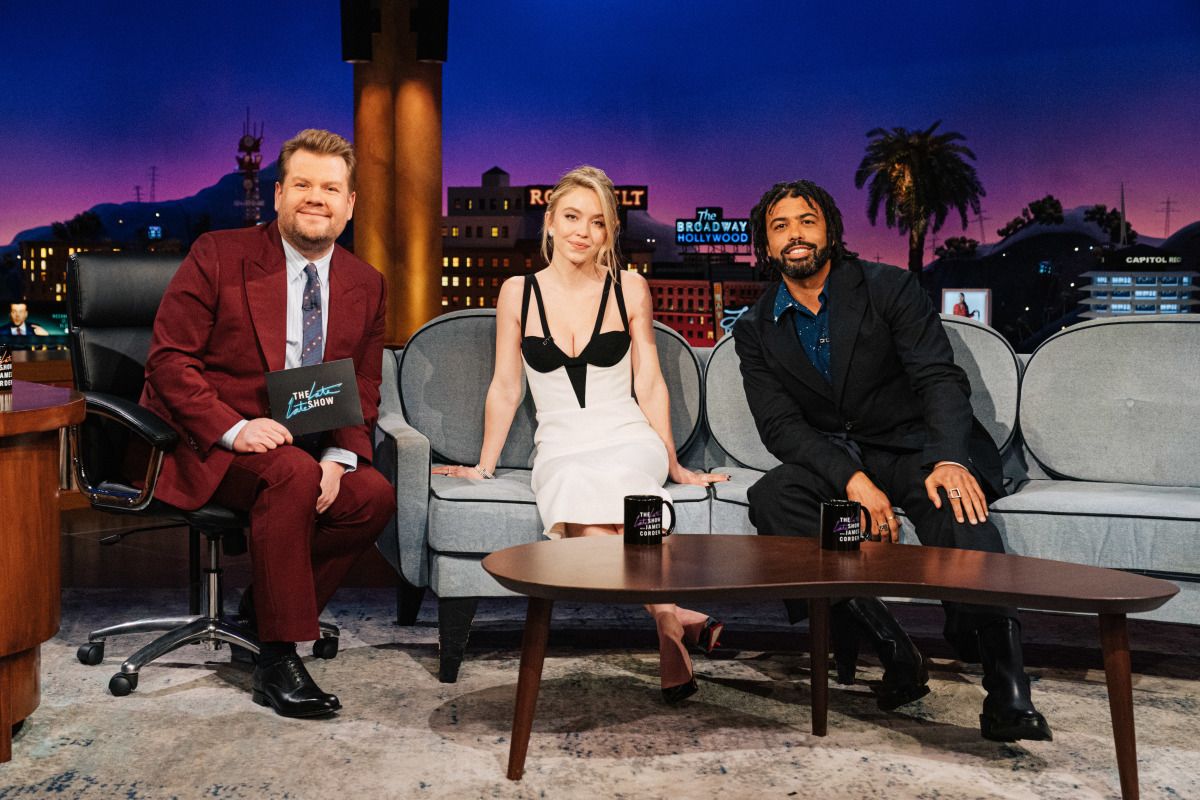 Sydney Sweeney Late Late Show With James Corden Los Angeles