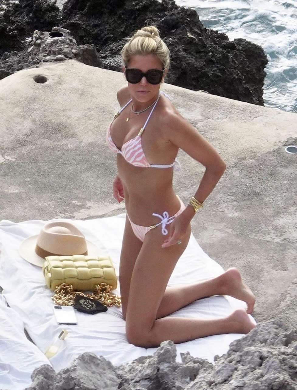 Sylvie Meis Bikini Beach Italy