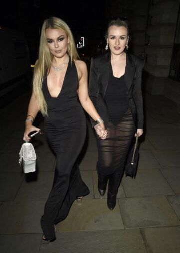 Tallia Storm And Rosie Williams Leaves Look Fantastic X Mac Event Manchester