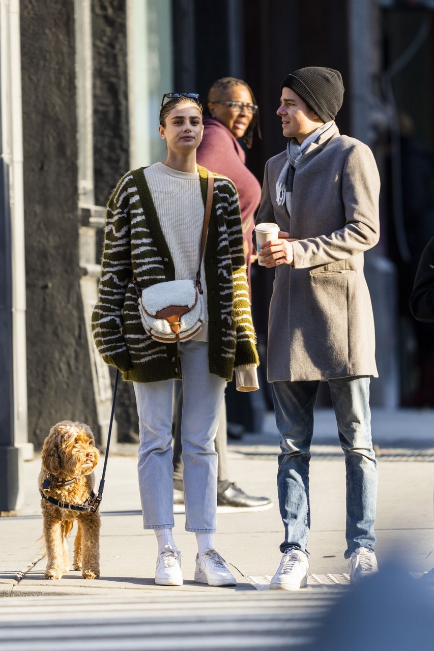 Taylor Hill Out With Her Dog New York