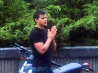 Taylor Lautner On Set