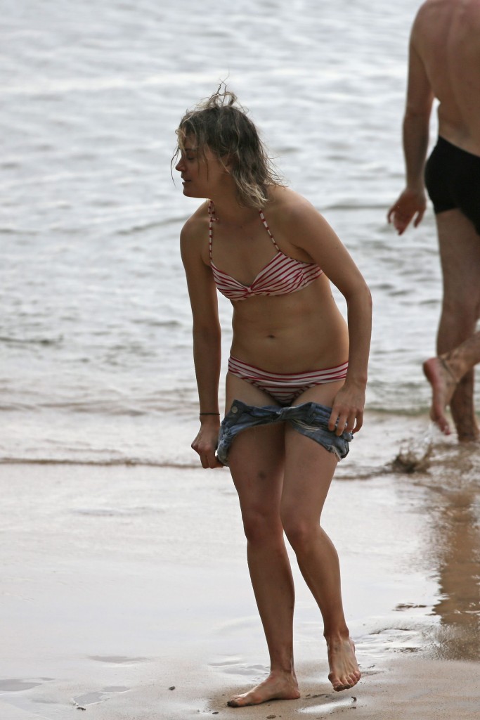 Taylor Schilling Bikini
