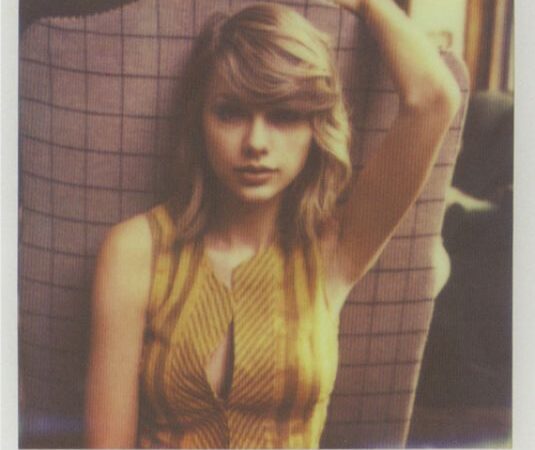 Taylor Swift 1989 Album Polaroids (66 photos)