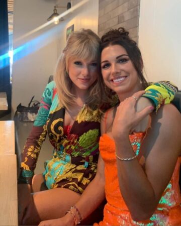 Taylor Swift Alex Morgan Just Hanging Out Hot