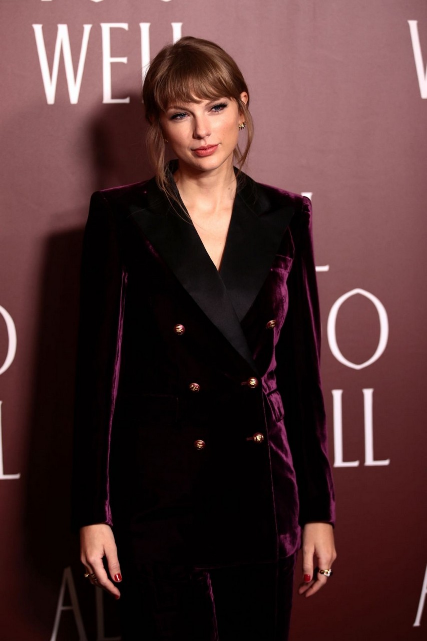 Taylor Swift All Too Well Premiere New York