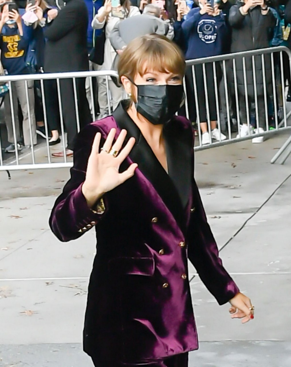 Taylor Swift Arrives All Too Well Premiere New York