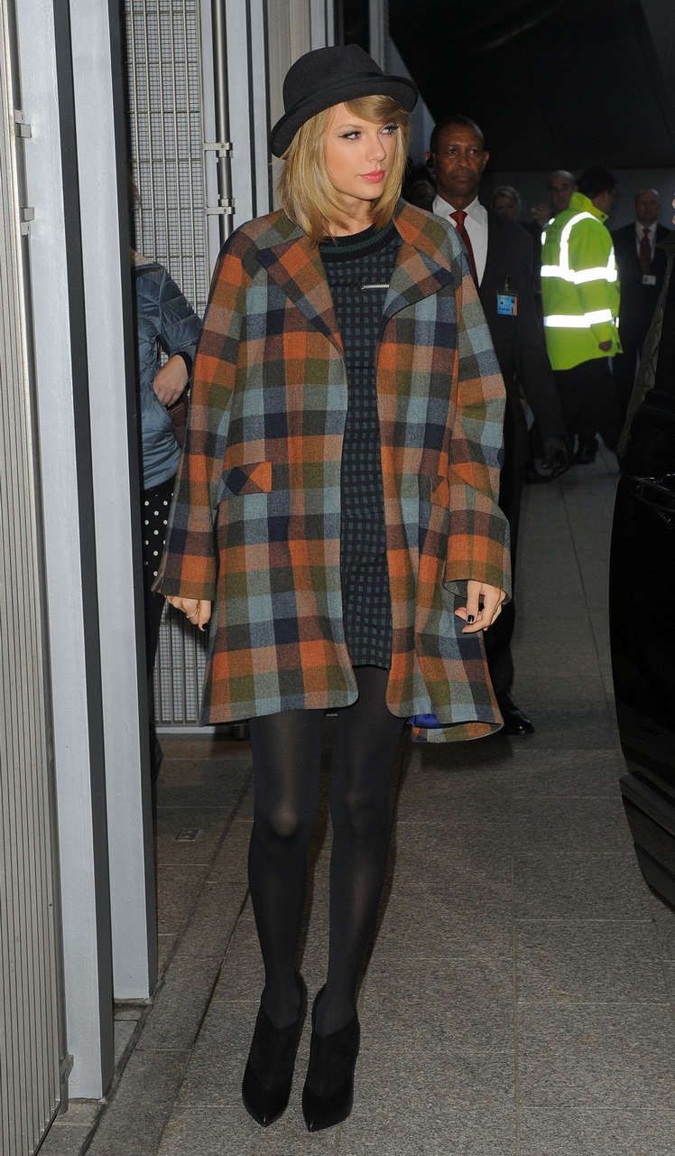 Taylor Swift Arrives Shard London