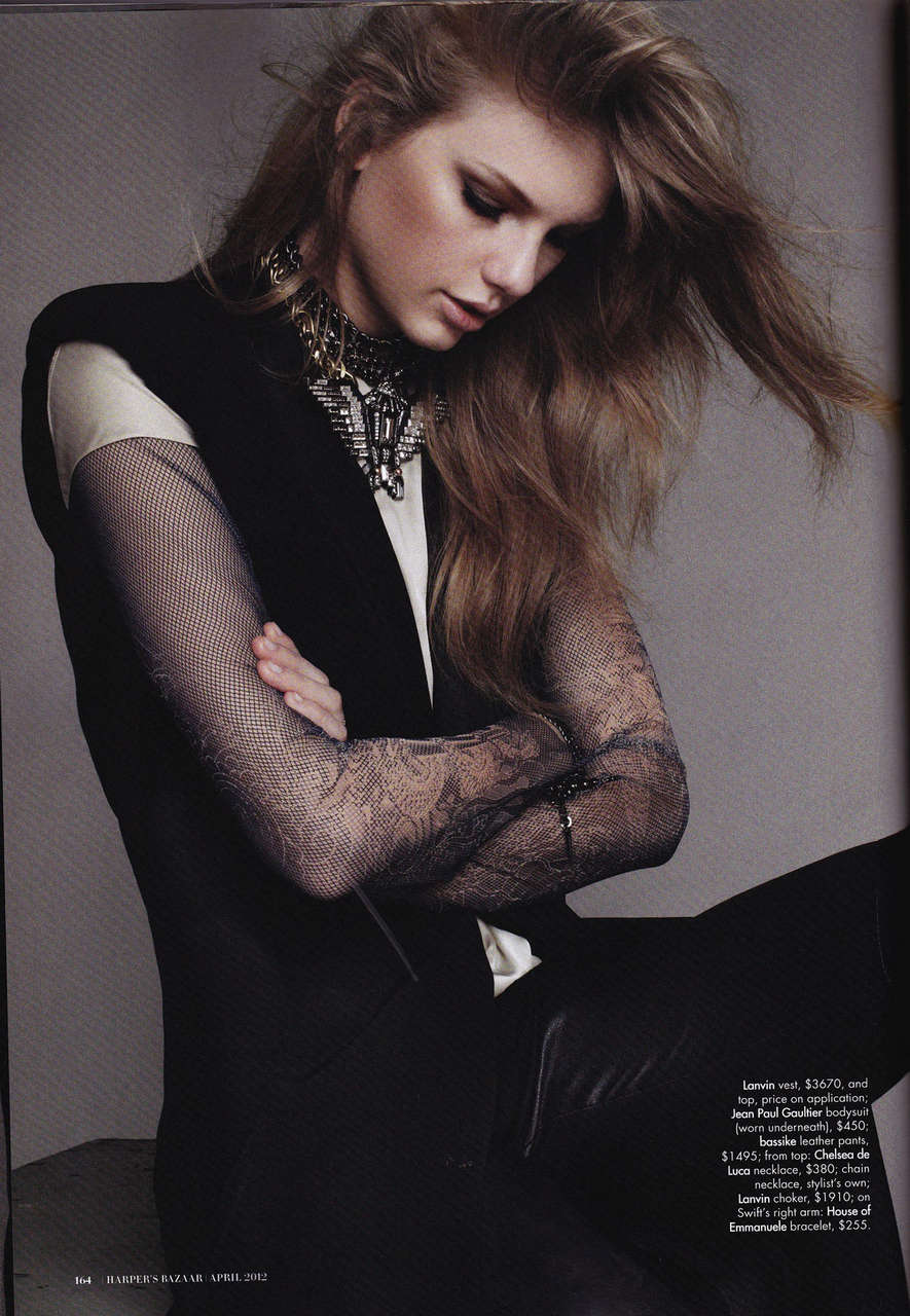 Taylor Swift Harpers Bazaar Magazine April 2012 Issue