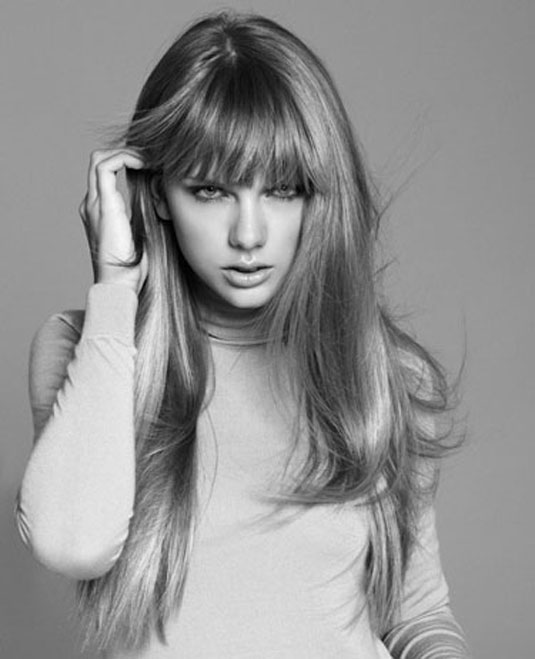 Taylor Swift Harpers Bazaar Magazine December 2012 January2013 Issue
