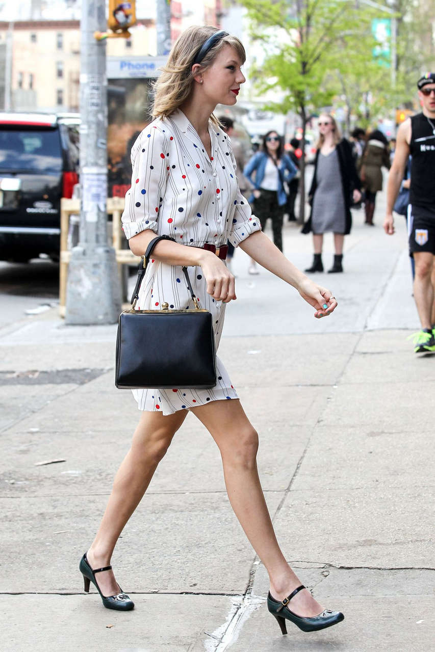 Taylor Swift Leaves Gym New York